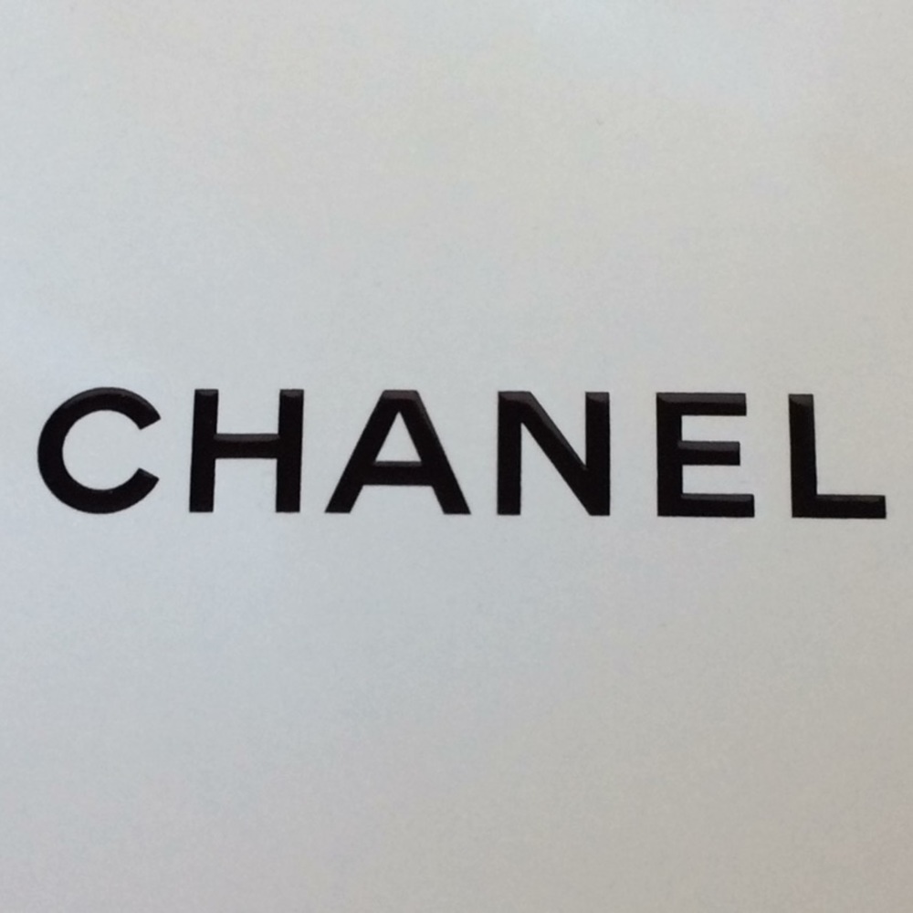 Chanel paper reusable bag new - Picture 3 of 6